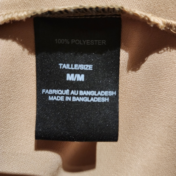 GUC ✅️ Cream Blazer - Picture 3 of 8